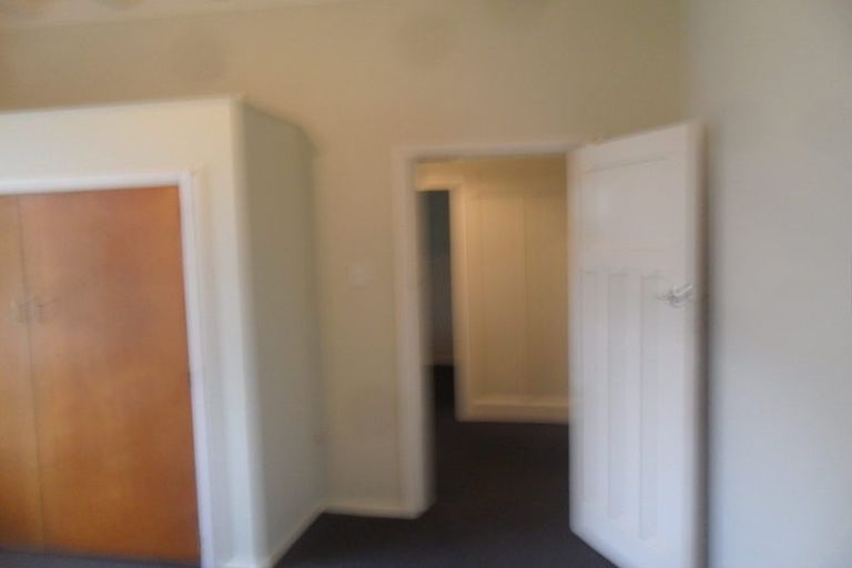 Photo of property in 3/25 Farm Road, Northland, Wellington, 6012