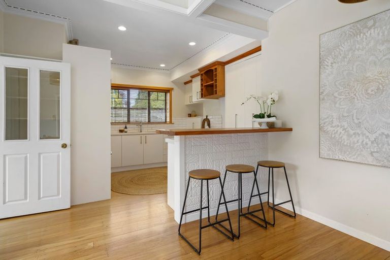 Photo of property in 18 Queen Street, Cambridge, 3434