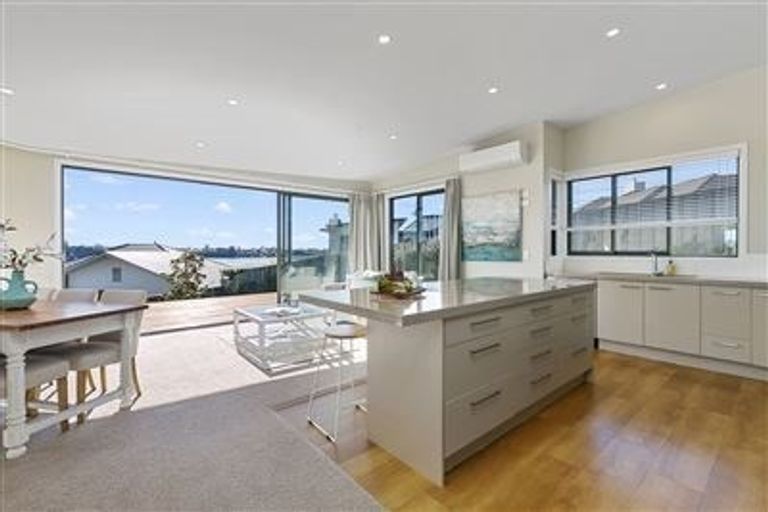 Photo of property in 77 Balmedie Ridge, Bethlehem, Tauranga, 3110