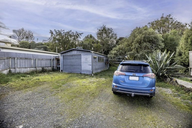 Photo of property in 25 Hugh Street, Sawyers Bay, Port Chalmers, 9023
