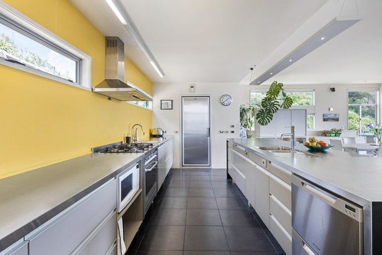 Photo of property in 79 Mantell Street, Seatoun, Wellington, 6022