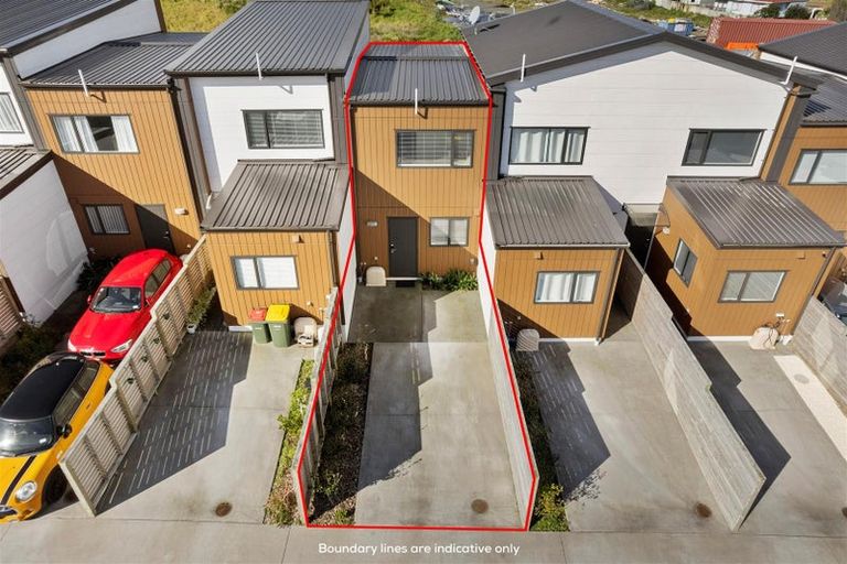 Photo of property in 13 Sun Orchid Avenue, Wiri, Auckland, 2104