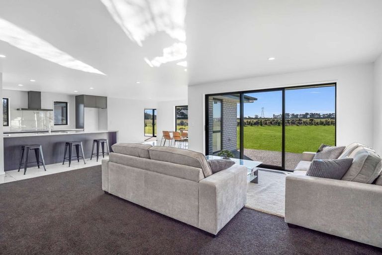 Photo of property in 194 Curraghs Road, Rolleston, 7675