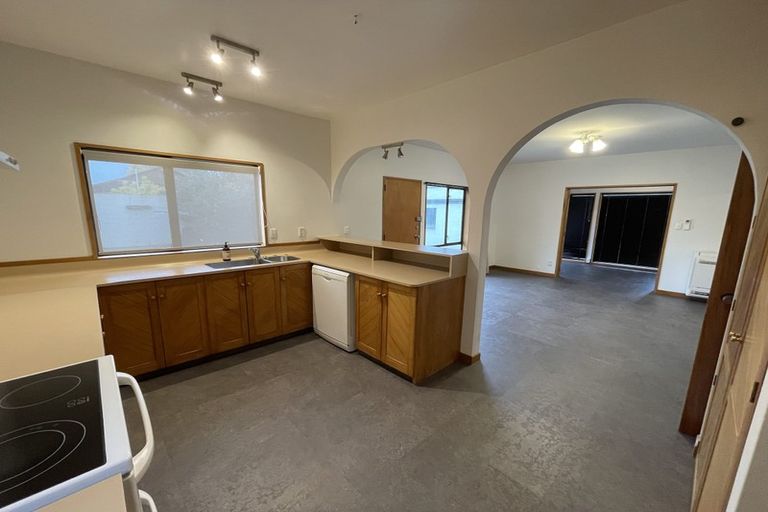 Photo of property in 155 Clyde Road, Burnside, Christchurch, 8053