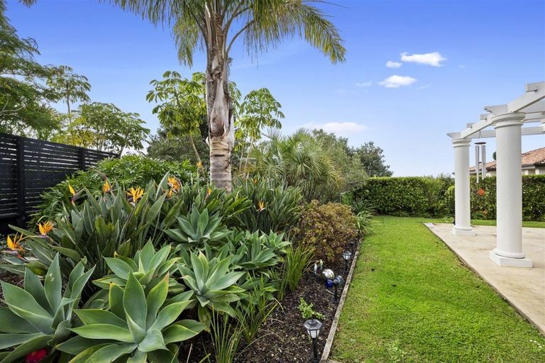 Photo of property in 140 Gills Road, Albany Heights, Auckland, 0632
