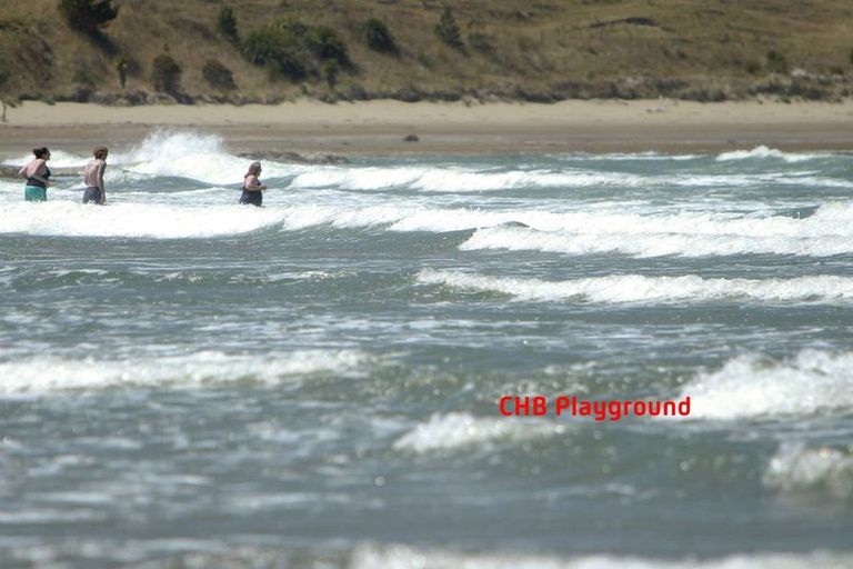 Photo of property in 2-10 Great North Road, Waipawa, 4210