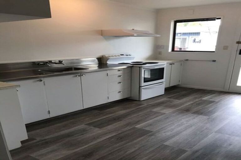 Photo of property in 877u2 Heaphy Terrace, Claudelands, Hamilton, 3214