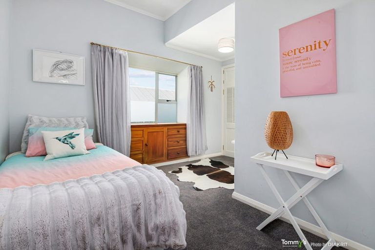 Photo of property in 234 The Parade, Island Bay, Wellington, 6023