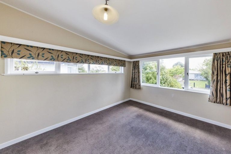 Photo of property in 19 Sheffield Street, Awapuni, Palmerston North, 4412