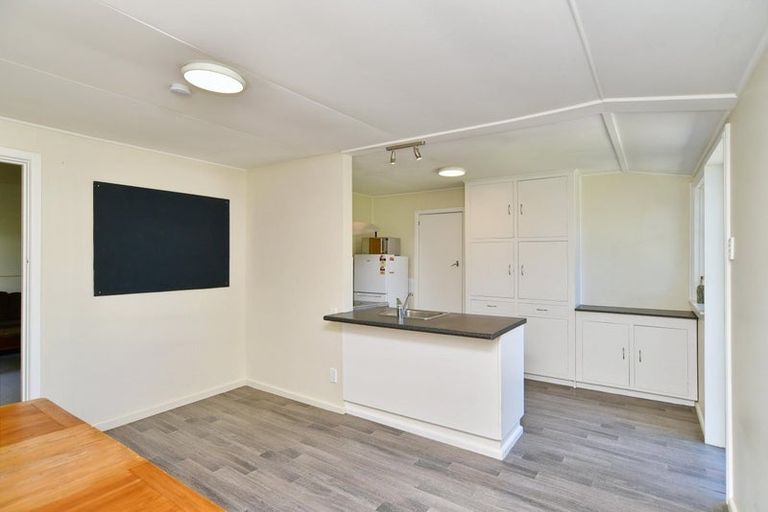 Photo of property in 10 Wyon Street, Linwood, Christchurch, 8062