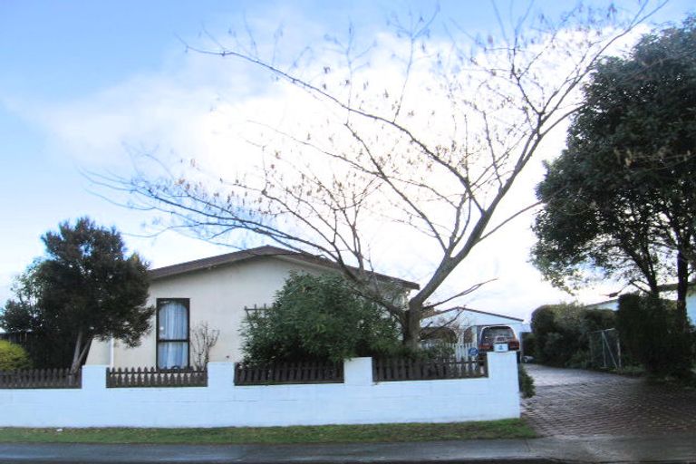 Photo of property in 4 Burton Crescent, Flaxmere, Hastings, 4120