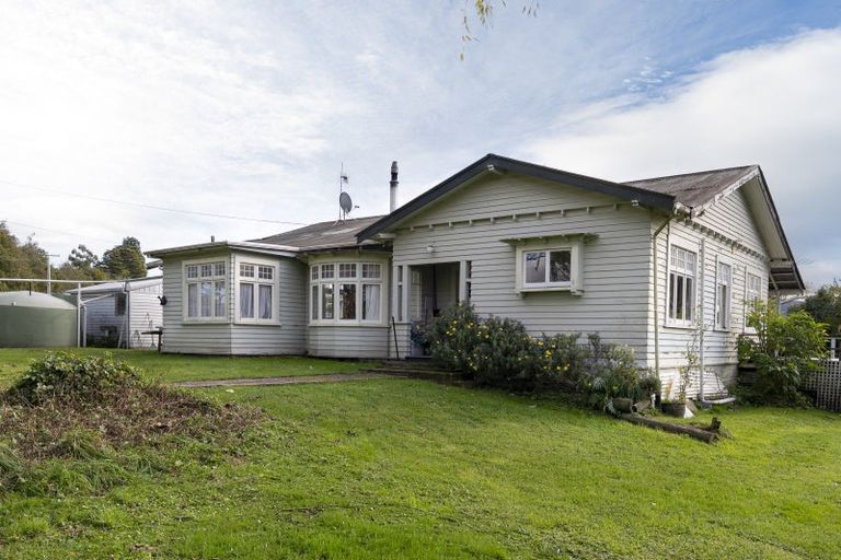 Photo of property in 118 Holdaway Road, Lower Moutere, Upper Moutere, 7175
