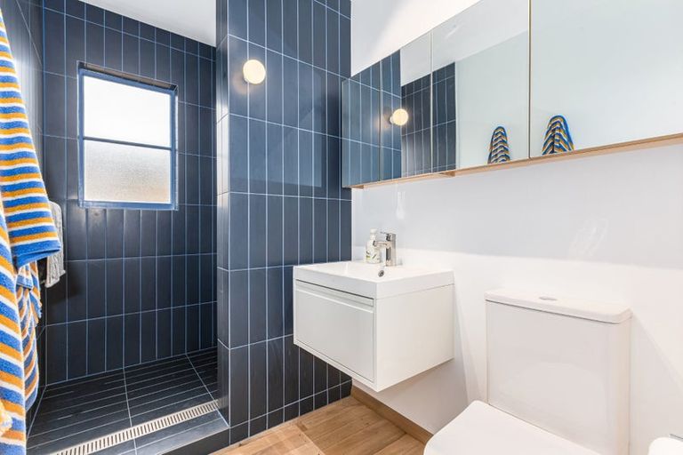 Photo of property in 8 Mangaroa Hill Road, Maoribank, Upper Hutt, 5018