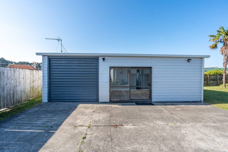 Photo of property in 6 Perry Place, Bader, Hamilton, 3206