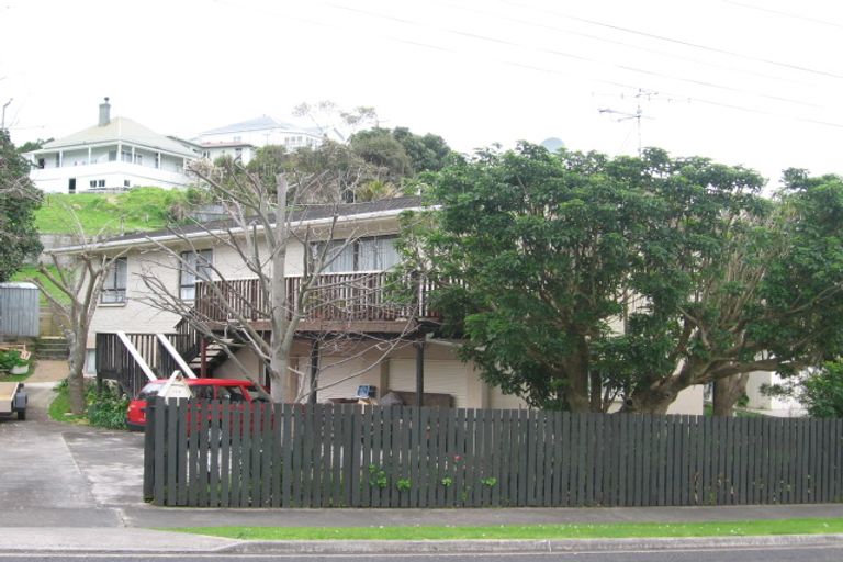 Photo of property in 128 Karaka Road, Thames, 3500