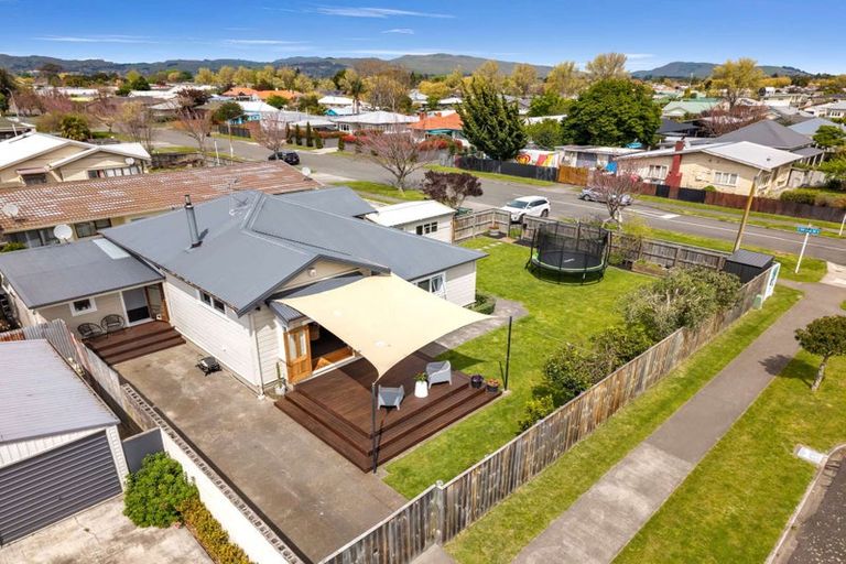 Photo of property in 800 Victoria Street, Parkvale, Hastings, 4122