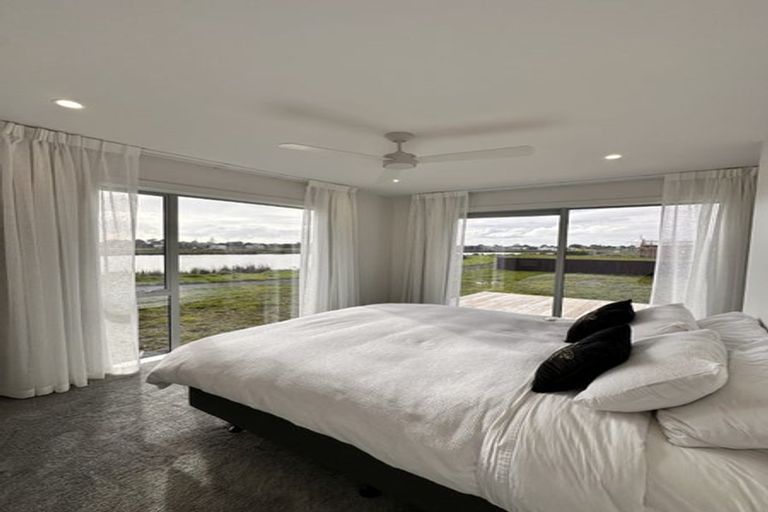 Photo of property in 218 Hamiora Street, Matarangi, 3592