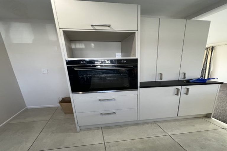 Photo of property in 19 Oswald Crescent, Paparangi, Wellington, 6037