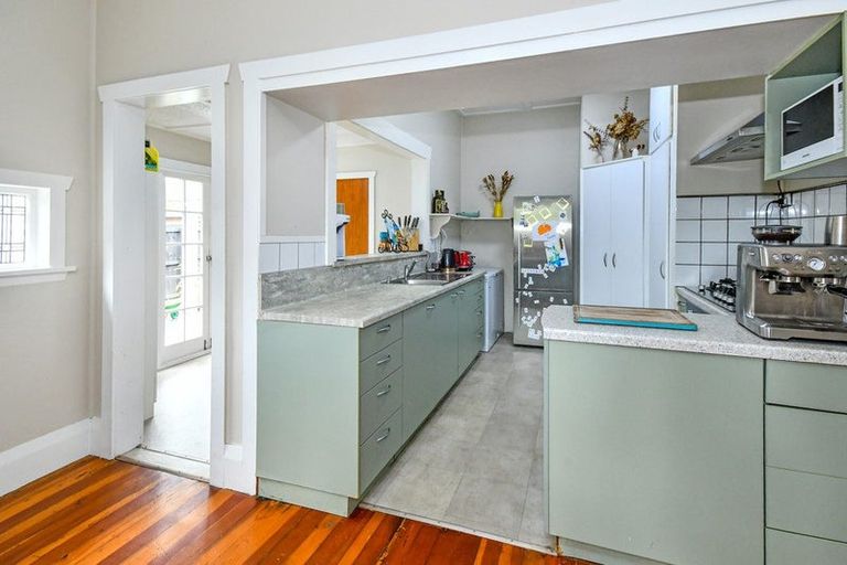 Photo of property in 10a Sturdee Road, Manurewa, Auckland, 2102