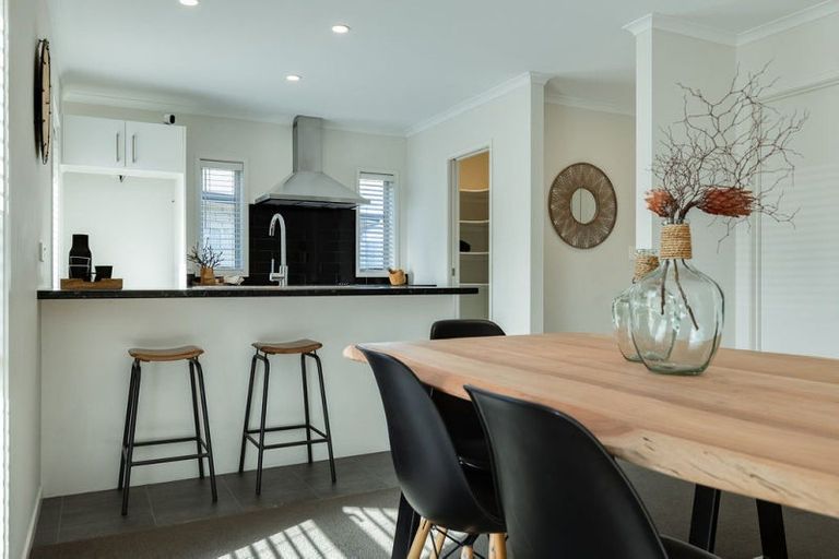 Photo of property in 10 Oolong Court, Huntington, Hamilton, 3210