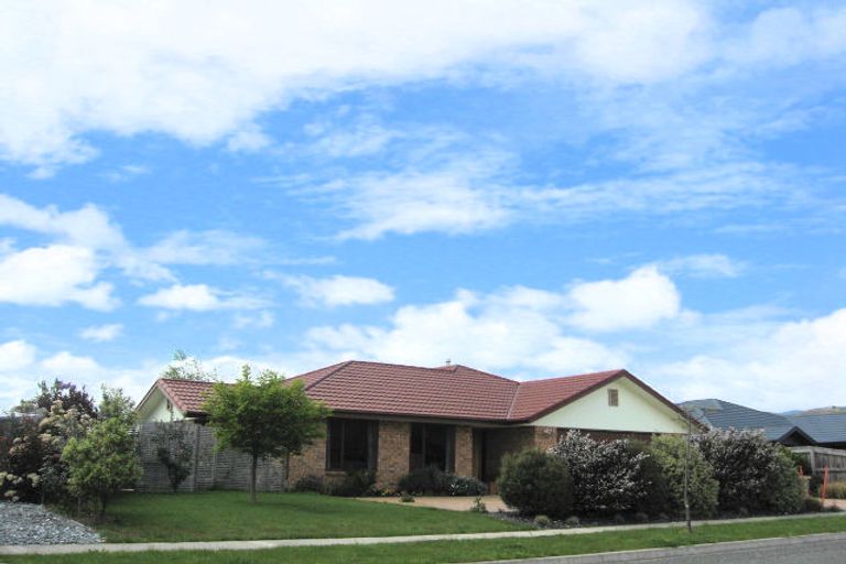 Photo of property in 20 Monaco View, Stoke, Nelson, 7011