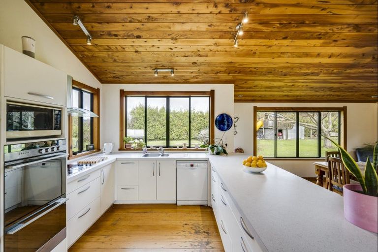 Photo of property in 260 Havelock Road, Akina, Hastings, 4122