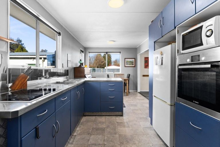 Photo of property in 21 Bowden Place, Whakatu, Hastings, 4102