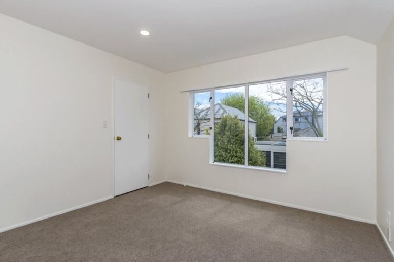 Photo of property in 2/419 Madras Street, St Albans, Christchurch, 8014