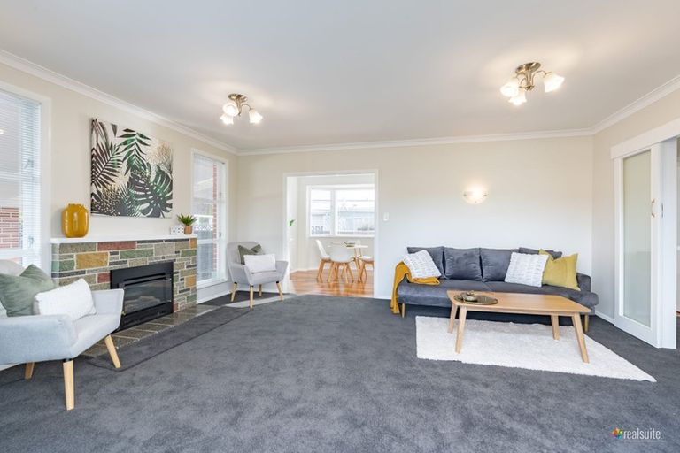 Photo of property in 15 Ruru Crescent, Heretaunga, Upper Hutt, 5018
