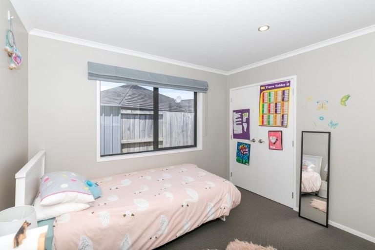 Photo of property in 115 Saint James Drive, Huntington, Hamilton, 3210