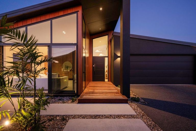 Photo of property in 6 Serrata Close, Papamoa Beach, Papamoa, 3118