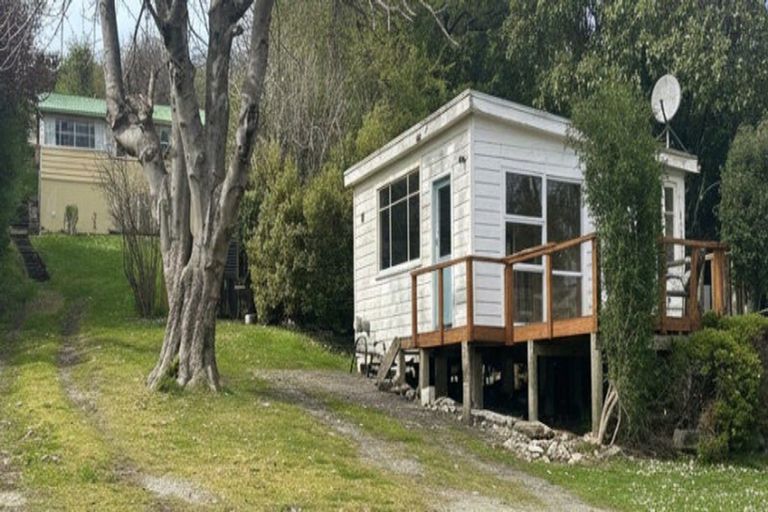 Photo of property in 8 School Road, Kakanui, Oamaru, 9495