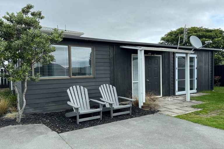 Photo of property in 26 Riverton Road, Mount Maunganui, 3116