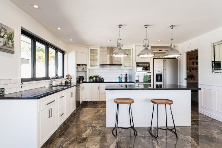 Photo of property in 214 Gladstone Road North, Mosgiel, 9024