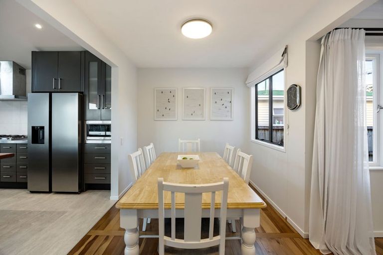 Photo of property in 30 Knighton Road, Hillcrest, Hamilton, 3216