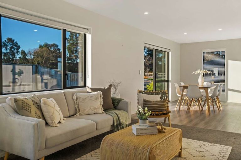 Photo of property in 1 Harrier Place, Amberley, 7410