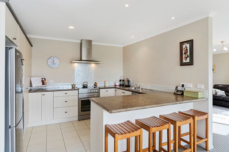 Photo of property in 23 Merlot Drive, Pyes Pa, Tauranga, 3112