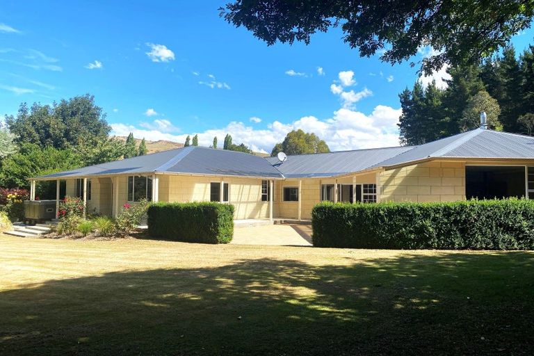 Photo of property in 16 Settlement Road, Kurow, 9435