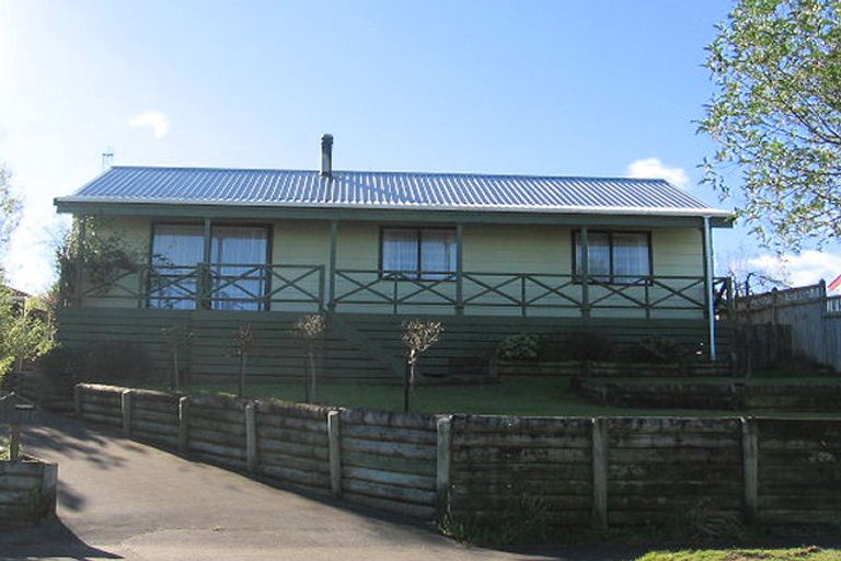 Photo of property in 65 Fraser Drive, Feilding, 4702