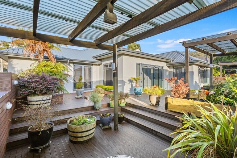 Photo of property in 2 Whaka Terrace, Huntsbury, Christchurch, 8022