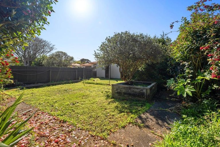 Photo of property in 355 High Street, Hawera, 4610