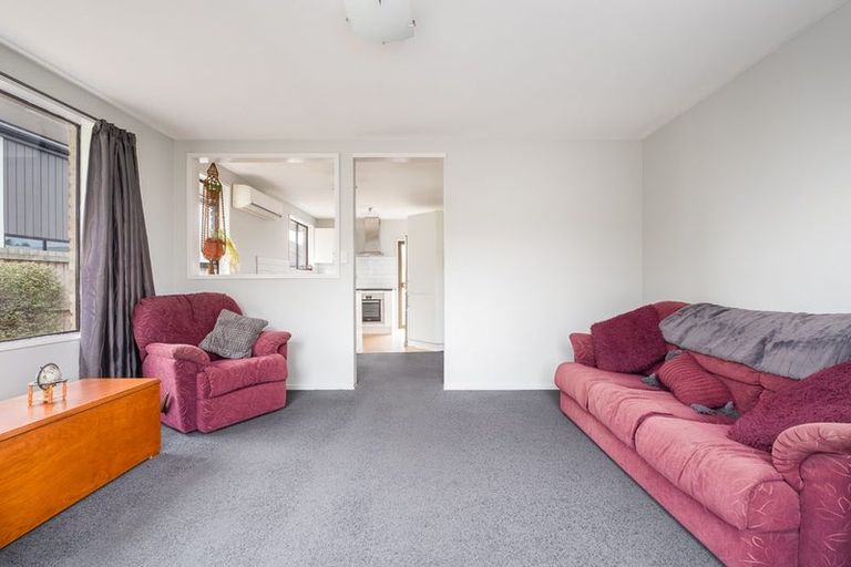 Photo of property in 2/195 Linwood Avenue, Linwood, Christchurch, 8011