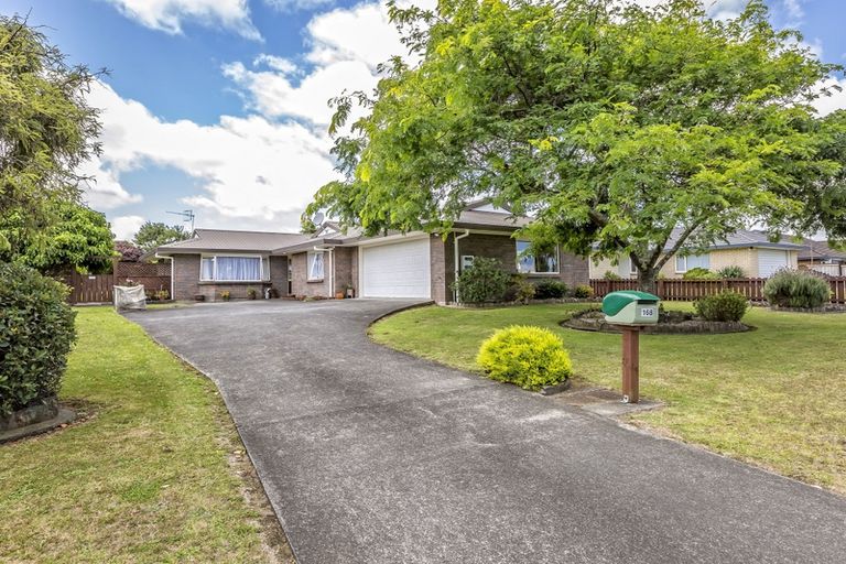 Photo of property in 168 Queen Street, Waiuku, 2123