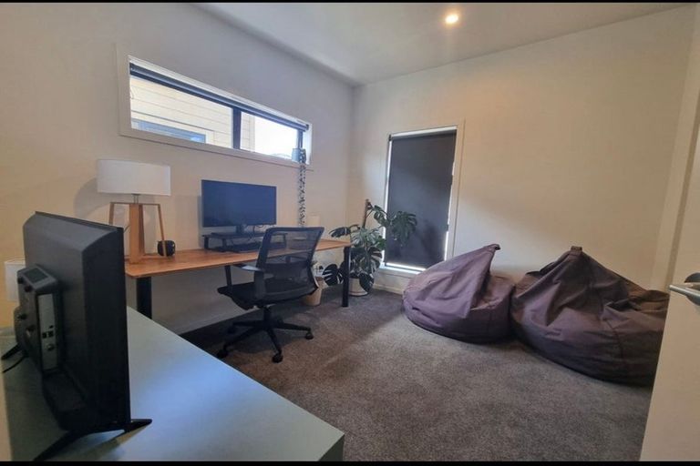 Photo of property in 5/489 Riverside Drive, Fairfield, Lower Hutt, 5011