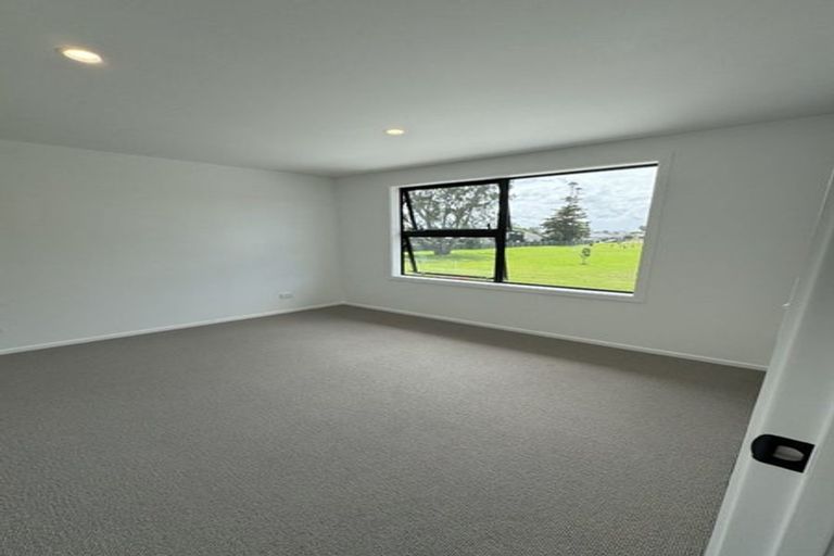 Photo of property in 26b Brennan Avenue, Te Atatu Peninsula, Auckland, 0610