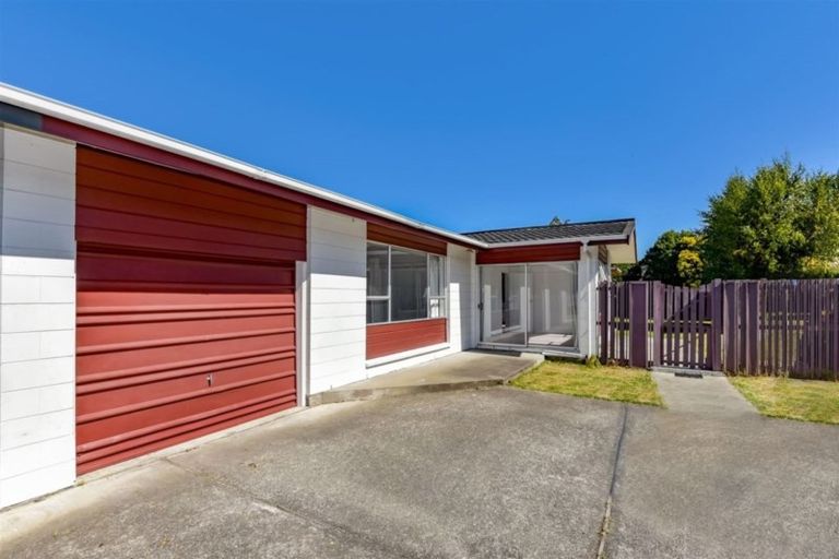 Photo of property in 2/41 Plunket Street, Spreydon, Christchurch, 8024