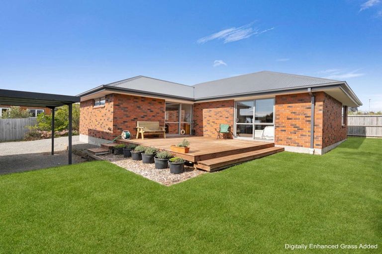 Photo of property in 5a Patiki Place, Diamond Harbour,  8971