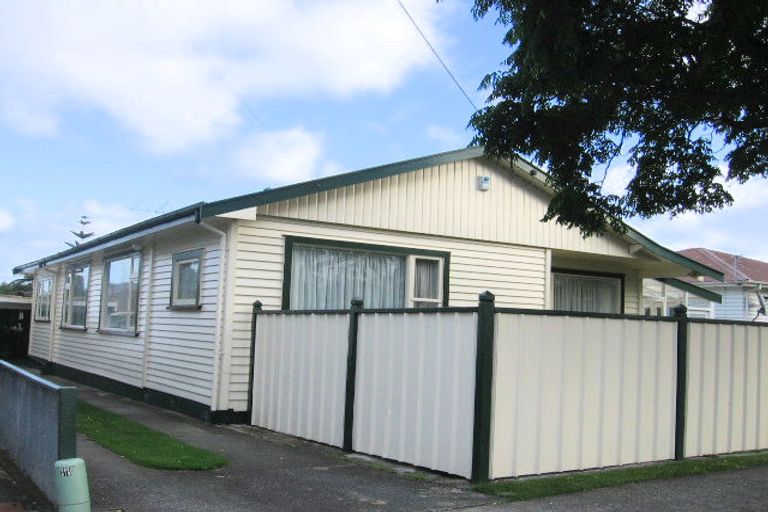 Photo of property in 2/56a Epuni Street, Hutt Central, Lower Hutt, 5011