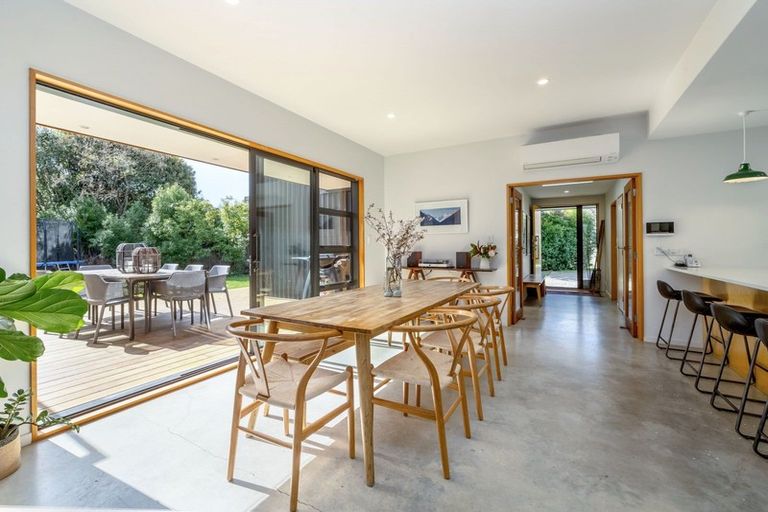 Photo of property in 68 Kuratawhiti Street, Greytown, 5712