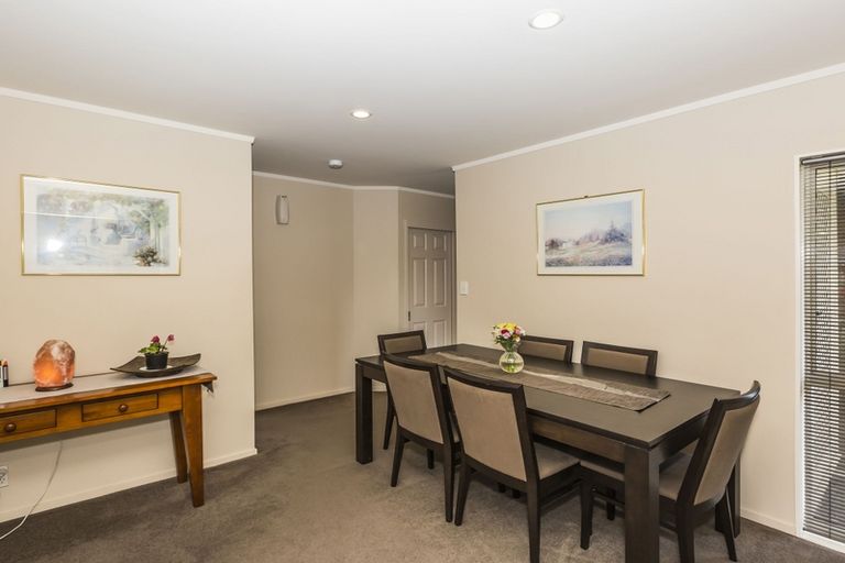 Photo of property in 168 Queen Street, Waiuku, 2123